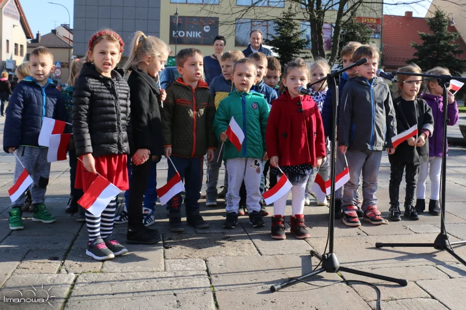 Przedszkolaki biły "Rekord dla Niepodległej" - zdjęcie 8