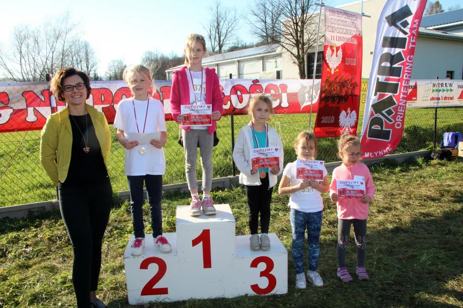 Rekordowa liczba uczestników XXI Biegu Niepodległości w Młynnem  - zdjęcie 11