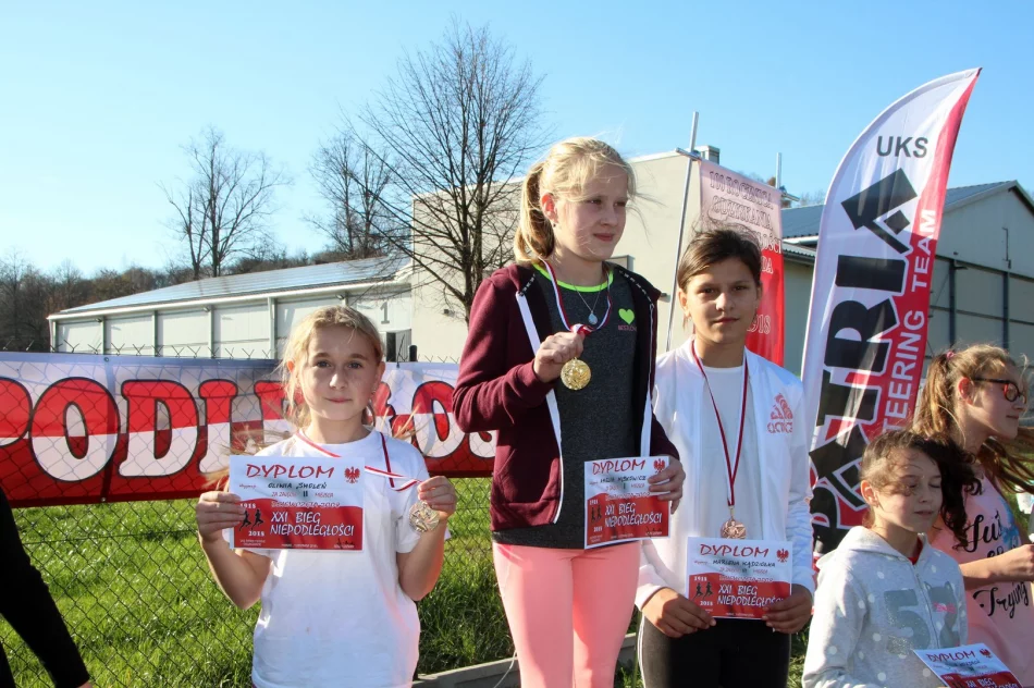 Rekordowa liczba uczestników XXI Biegu Niepodległości w Młynnem  - zdjęcie 18