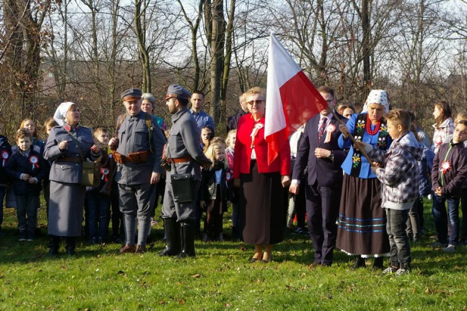 Historia bliska - inauguracja obchodów - zdjęcie 3