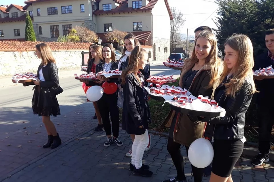 W setną rocznicę posadzili dąb - zdjęcie 7