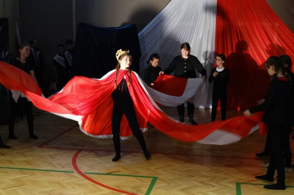 Uczcili pamięć i świętowali śpiewem - zdjęcie 7