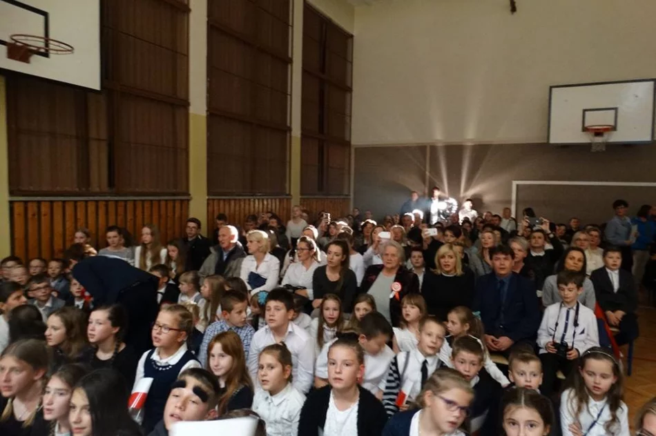 Uczcili pamięć i świętowali śpiewem - zdjęcie 8