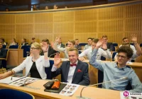 Pierwsze posiedzenie Sejmiku Dzieci i Młodzieży. Reprezentacja Limanowszczyzny w prezydium i zarządzie - zdjęcie główne