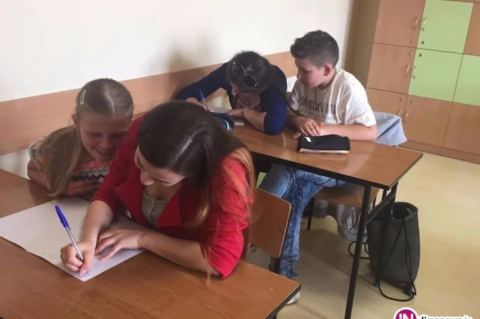 Uczniowie i ich opiekunowie wspólnie zmierzyli się z ortografią - zdjęcie 3