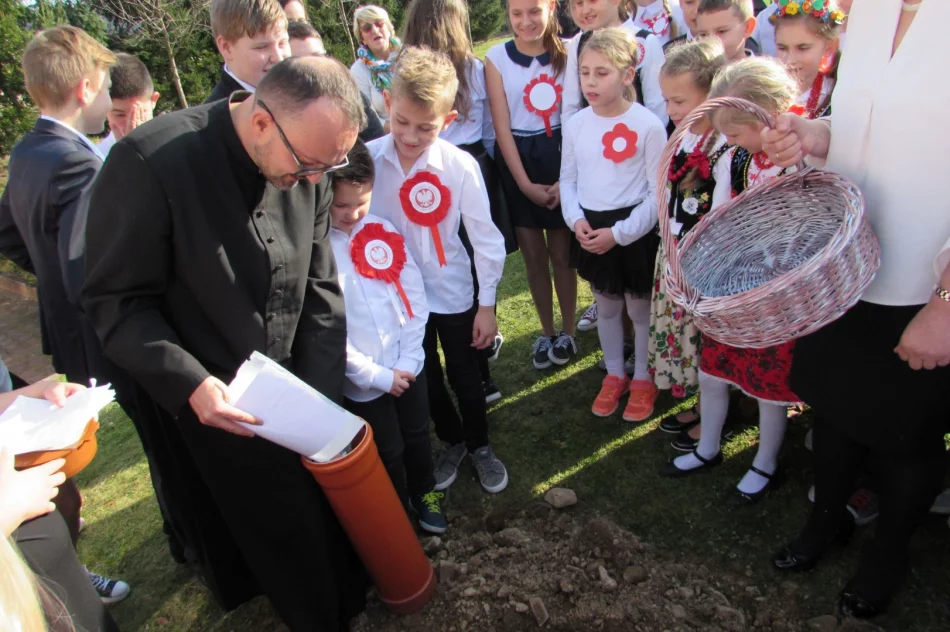 Kapsuła czasu dla Niepodległej - zdjęcie 2