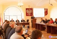 Niektórzy mają miliony, inni nie mają nic - zdjęcie główne