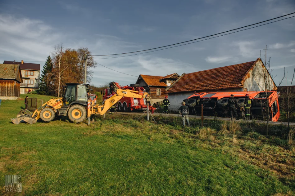 Mega City z Tarnowa na pomoc strażakom OSP Jastrzębie - zdjęcie 12