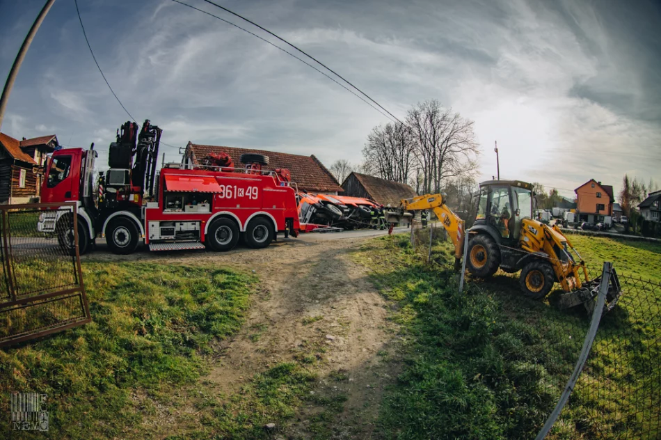 Mega City z Tarnowa na pomoc strażakom OSP Jastrzębie - zdjęcie 14