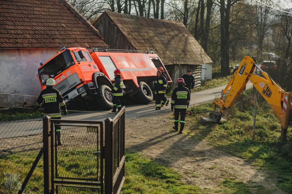 Mega City z Tarnowa na pomoc strażakom OSP Jastrzębie - zdjęcie 16