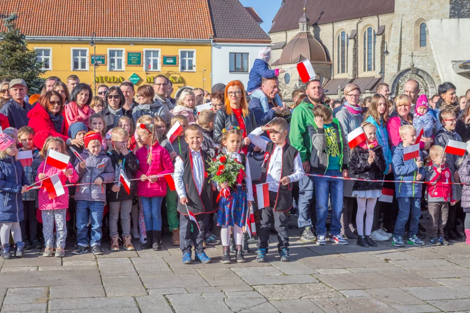100. rocznica odzyskania przez Polskę niepodległości - obchody w Limanowej - zdjęcie 11