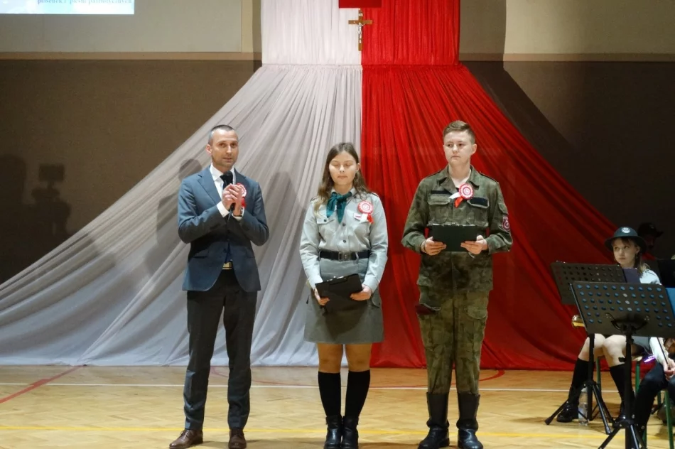 Obchody 100-lecia Odzyskania przez Polskę Niepodległości w Łososinie - zdjęcie 20