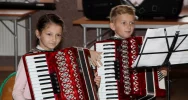 Uczniowie z Wysokiego uczcili setną rocznicę oddzyskania niepodległości przez Polskę  - zdjęcie 5