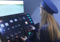 Uczniowie poznali Centrum Edukacji Lotniczej - zdjęcie główne