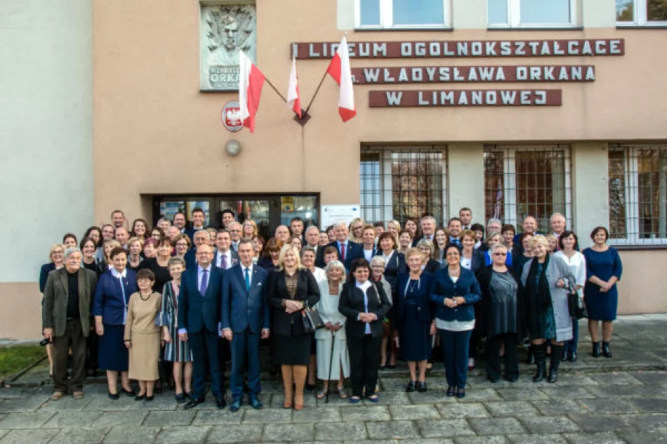 Jubileusz 50-lecia nadania szkole imienia Władysława Orkana i pierwszego sztandaru - zdjęcie 4