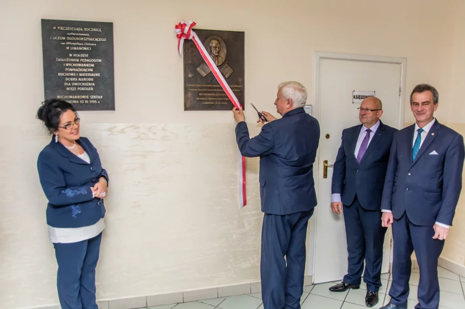 50. rocznica nadania szkole imienia i 100-lecie odzyskania przez Polskę niepodległości - zdjęcie 5