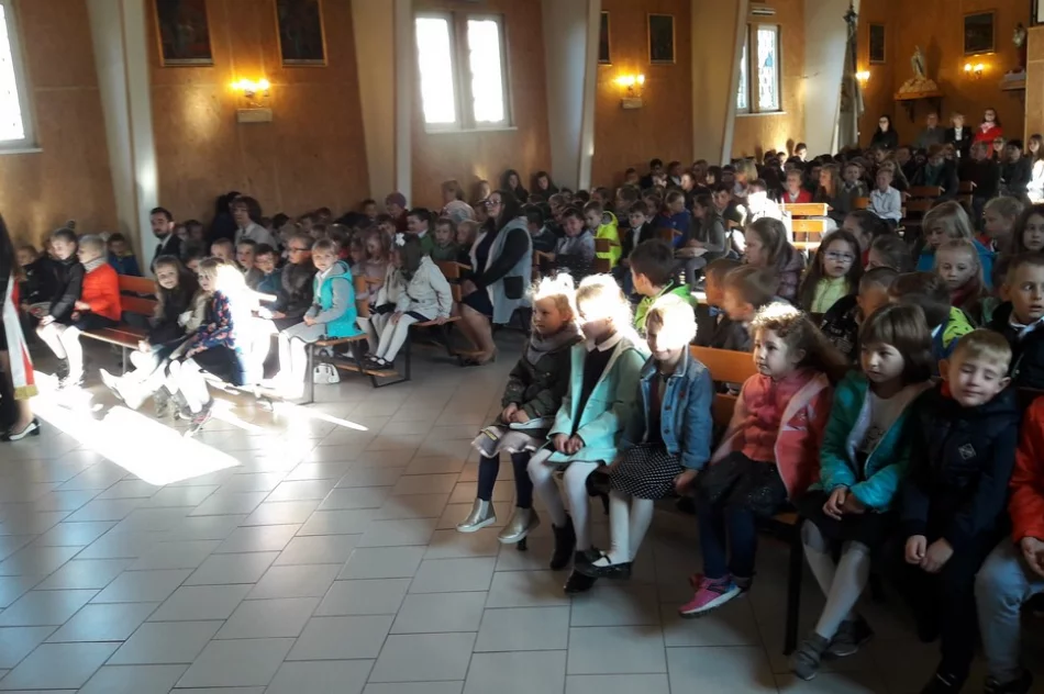 „Była, Jest, Będzie” – obchody 100 rocznicy Odzyskania Niepodległości Polski w szkole w Mordarce  - zdjęcie 8