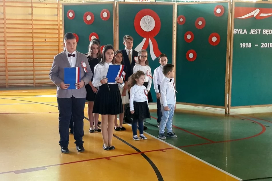 „Była, Jest, Będzie” – obchody 100 rocznicy Odzyskania Niepodległości Polski w szkole w Mordarce  - zdjęcie 10