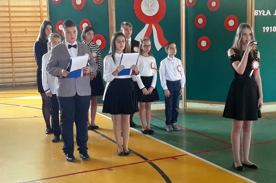 „Była, Jest, Będzie” – obchody 100 rocznicy Odzyskania Niepodległości Polski w szkole w Mordarce  - zdjęcie 13