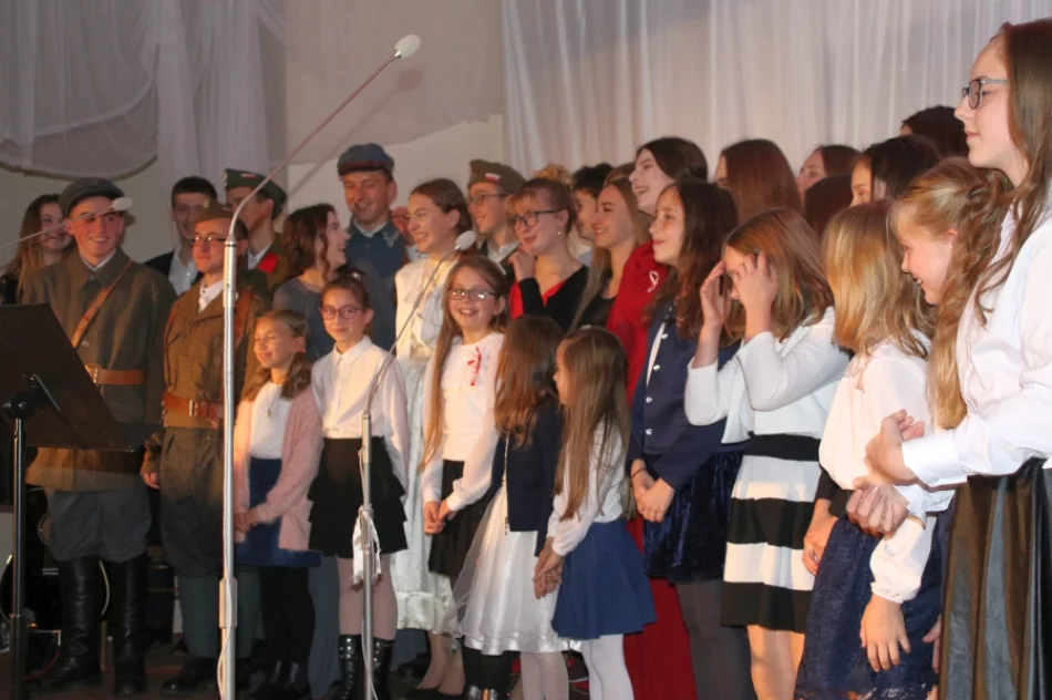 Patriotyczny koncert w podziemiach kościoła - zdjęcie 7