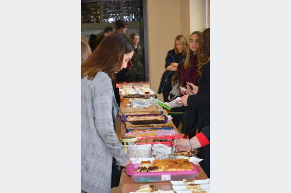 Zagrali dla Konrada – wielki koncert charytatywny w ZSTI - zdjęcie 9