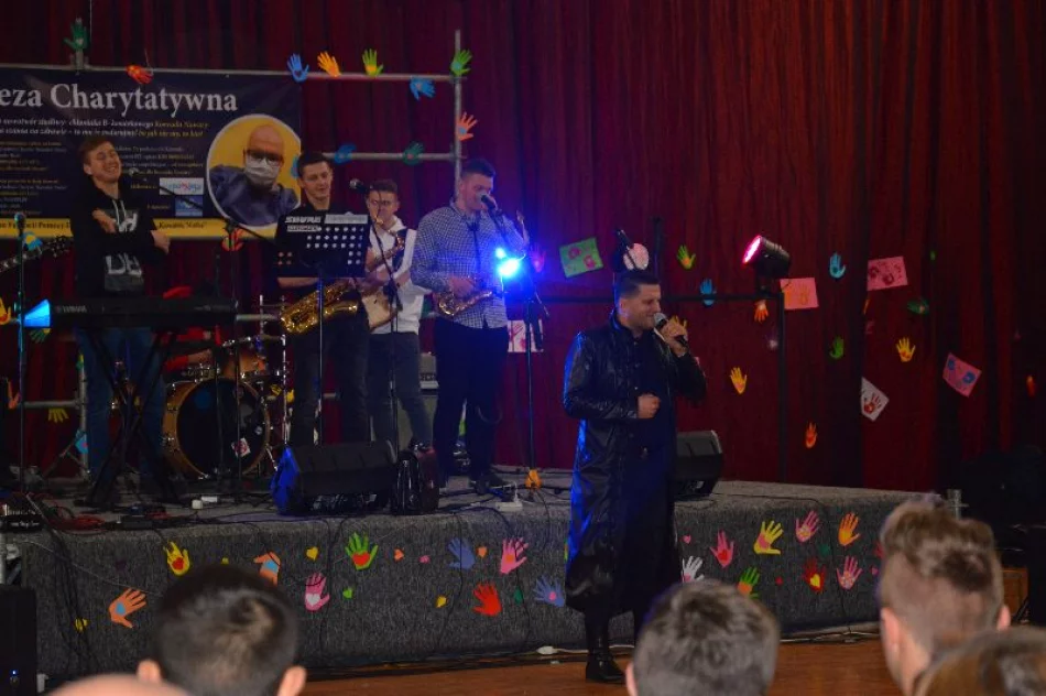 Zagrali dla Konrada – wielki koncert charytatywny w ZSTI - zdjęcie 13