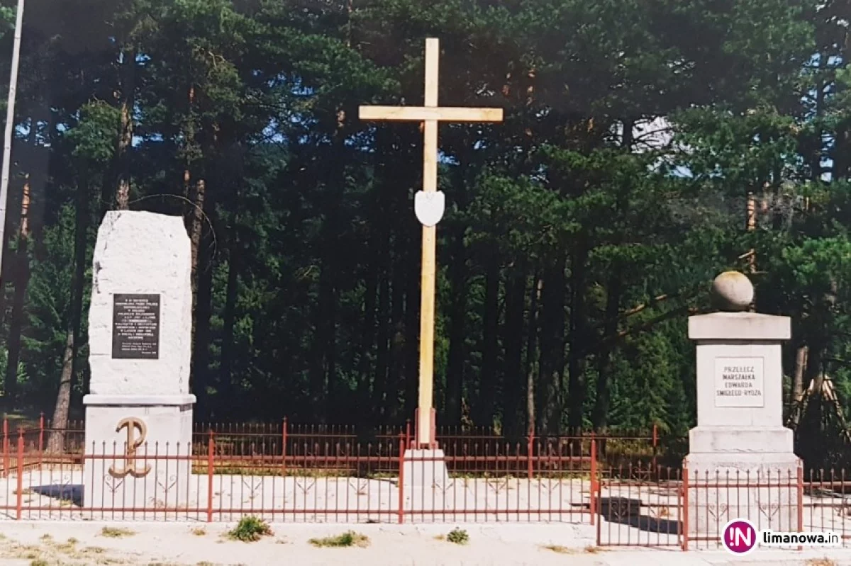 Gmina prowadzi konserwację pomnika i kapliczki