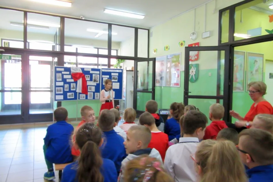 Tydzień dla Niepodległej w SP nr 1 w Szczawie - zdjęcie 15