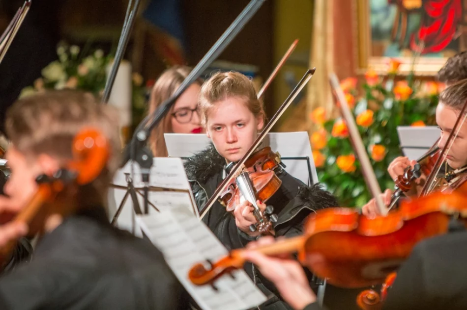 Limanowski chór z licznymi odznaczeniami w 20-lecie działalności - zdjęcie 5