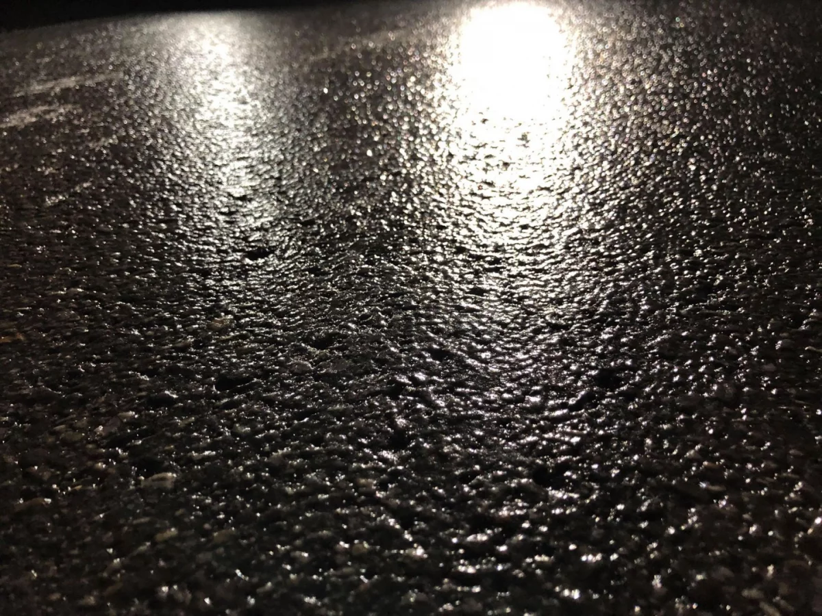 Ostrzeżenia meteorologiczne: marznące opady i silny wiatr