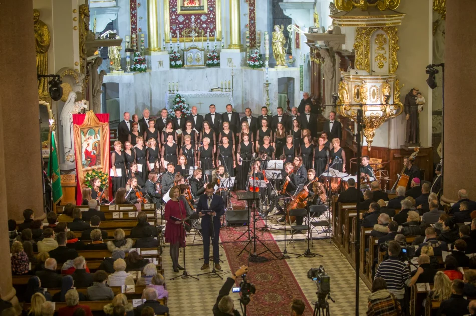 20-lecie chóru Canticum Iubilaeum - zdjęcie 17
