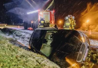 Marznący deszcz i śnieg - na drogach regionu dochodzi do kolizji - zdjęcie główne