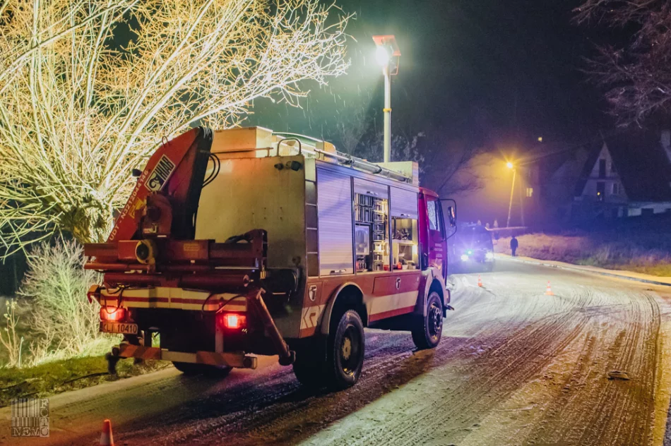 Marznący deszcz i śnieg - na drogach regionu dochodzi do kolizji - zdjęcie 6