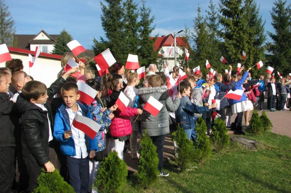 „Niepodległa już 100 lat!” – stulecie Odzyskania Niepodległości w Rupniowie - zdjęcie 10