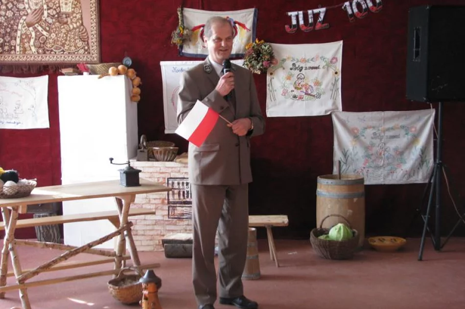 „Niepodległa już 100 lat!” – stulecie Odzyskania Niepodległości w Rupniowie - zdjęcie 18