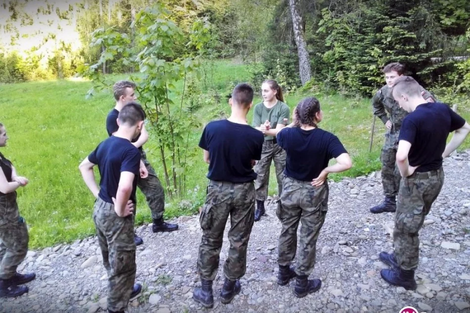 Obrona cywilna szkoli 'Strzelca' - zdjęcie 2