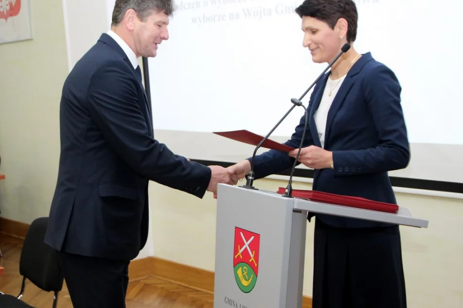 Radni ślubowali, Wójt objął stanowisko  - zdjęcie 20