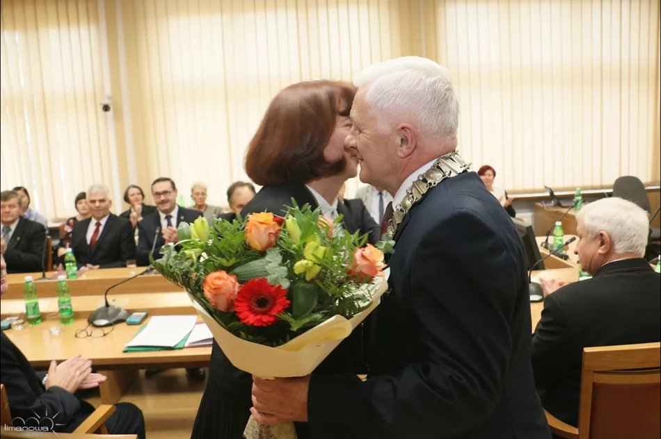  Inauguracyjna Sesja Rady Miasta i zaprzysiężenie Burmistrza Miasta Limanowa - zdjęcie 12