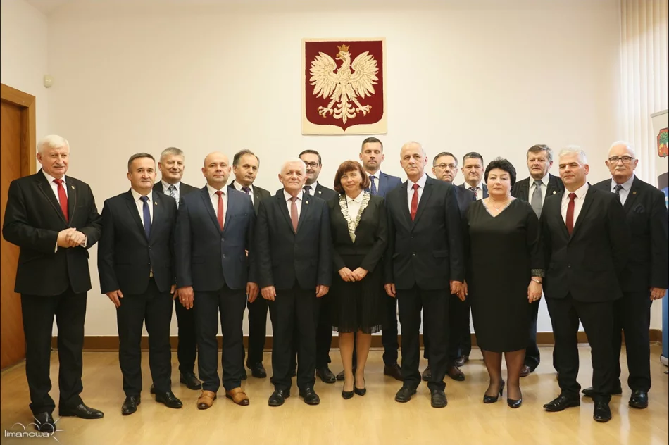  Inauguracyjna Sesja Rady Miasta i zaprzysiężenie Burmistrza Miasta Limanowa - zdjęcie 16