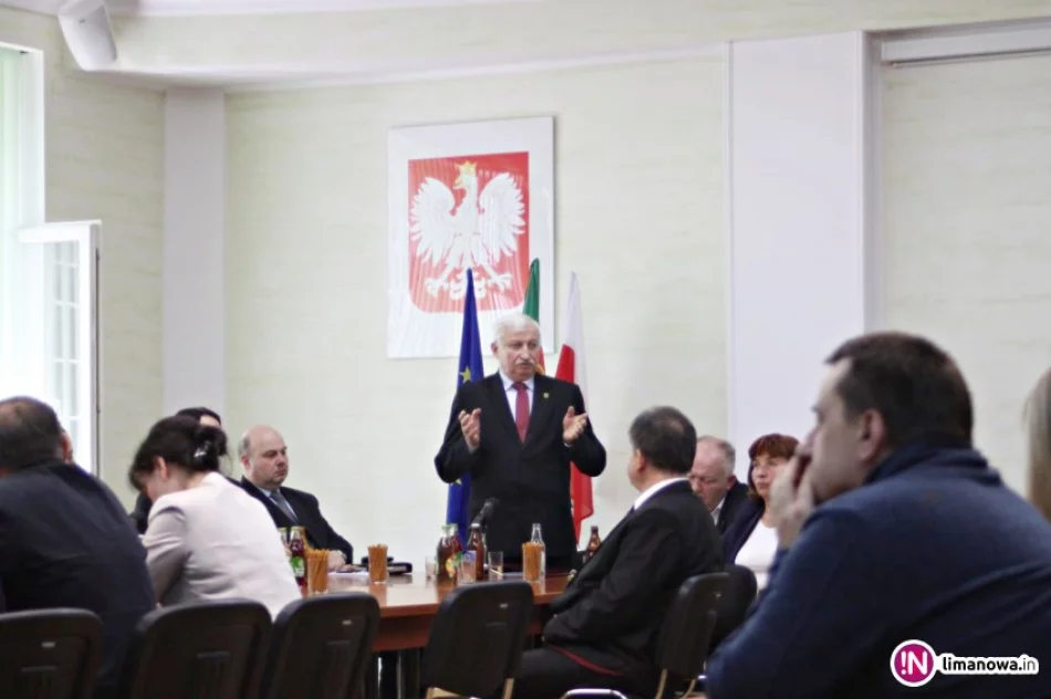 Nie brakowało emocji, zabrakło porozumienia. Fiasko rozmów ws. oświaty (wideo) - zdjęcie 3