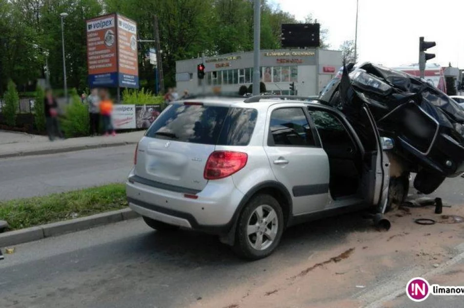 Zderzenie czterech samochodów - zdjęcie 2