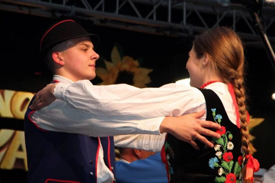 Artyści z gminy Limanowa po występach na "Limanowskiej Słazie" - zdjęcie 18