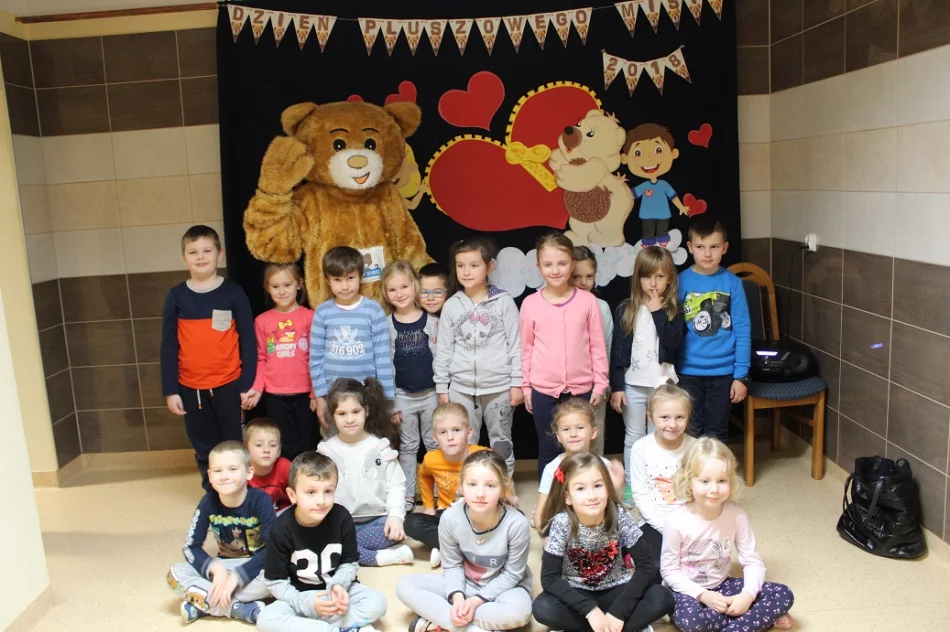 Dzień Pluszowego Misia w Miejskim Przedszkolu Nr 2 - zdjęcie 10