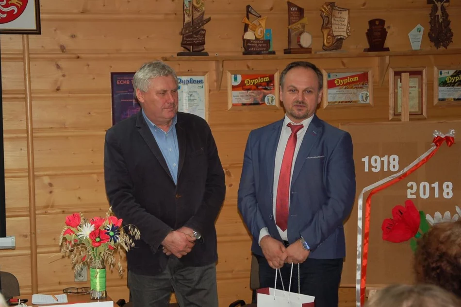 Podsumowanie projektu "Z Ziemi Limanowskiej ku Niepodległości” w bibliotece w Męcinie - zdjęcie 3