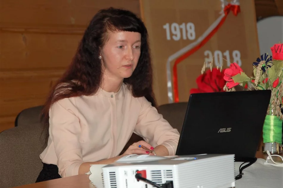 Podsumowanie projektu "Z Ziemi Limanowskiej ku Niepodległości” w bibliotece w Męcinie - zdjęcie 10