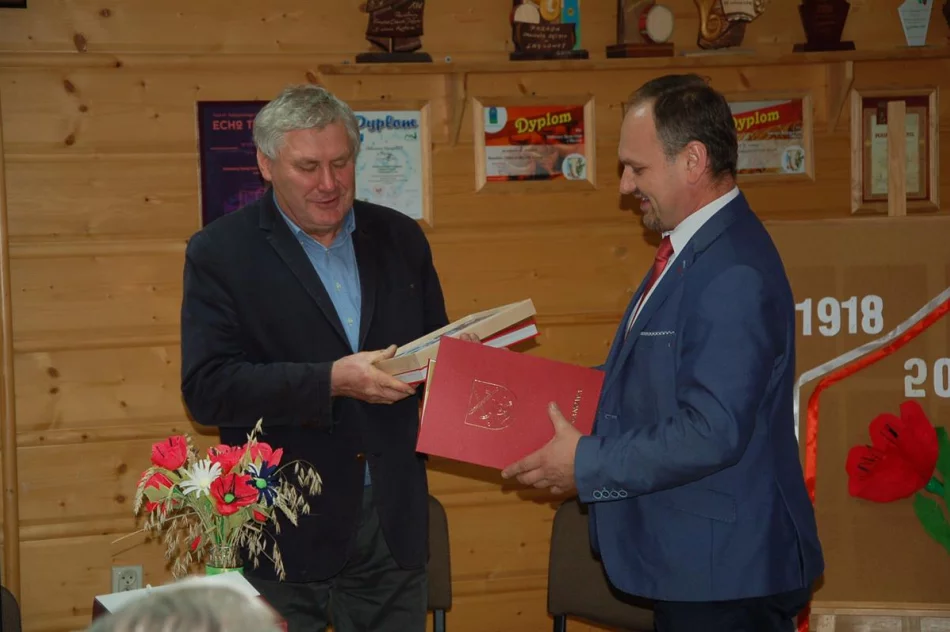 Podsumowanie projektu "Z Ziemi Limanowskiej ku Niepodległości” w bibliotece w Męcinie - zdjęcie 13