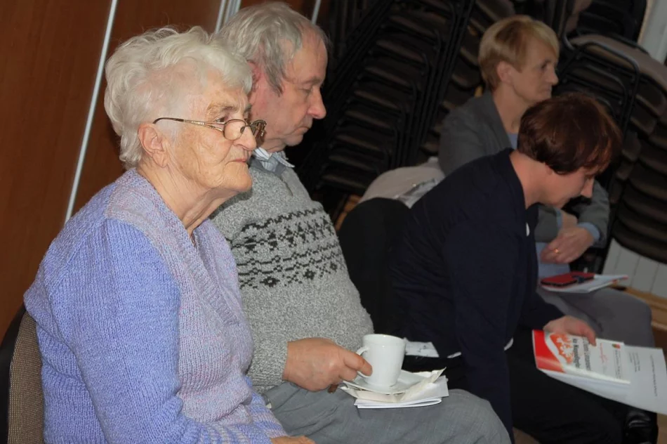 Podsumowanie projektu "Z Ziemi Limanowskiej ku Niepodległości” w bibliotece w Męcinie - zdjęcie 15