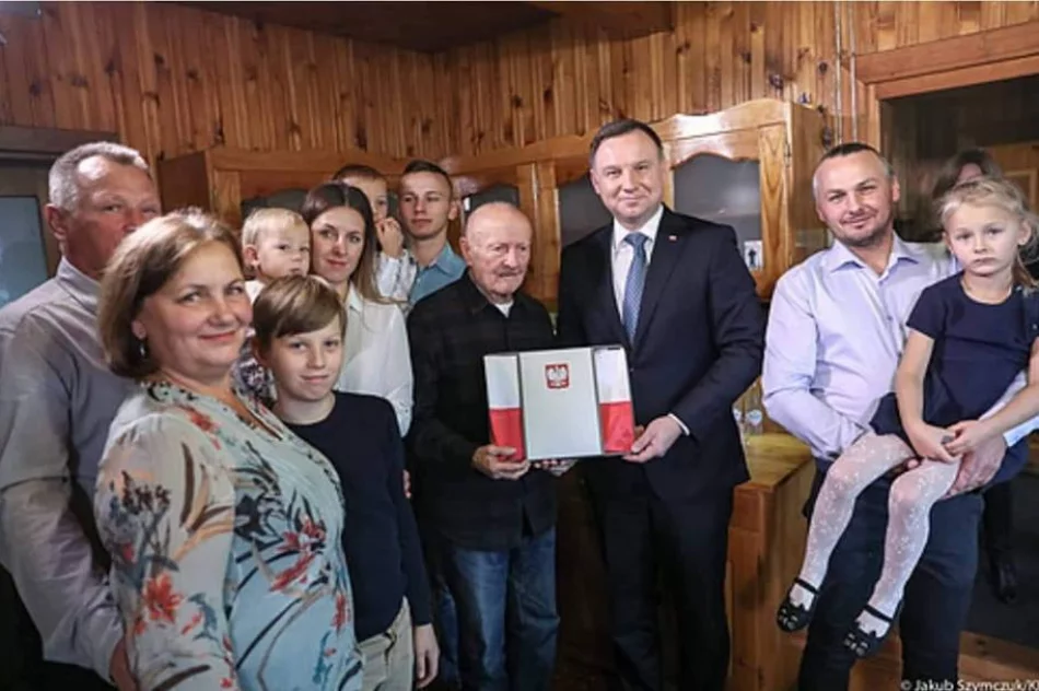 Prezydent odwiedził 94-letniego weterana z Limanowszczyzny - zdjęcie 7