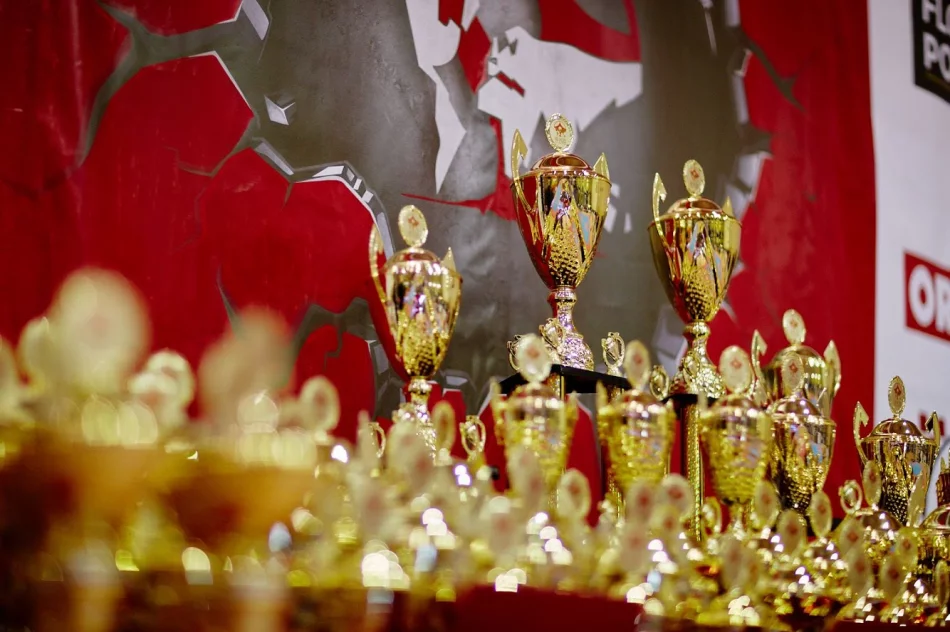 Mateusz Pławecki srebrnym medalistą Pucharu Europy Kyokushin Karate WKB w Warszawie! - zdjęcie 2