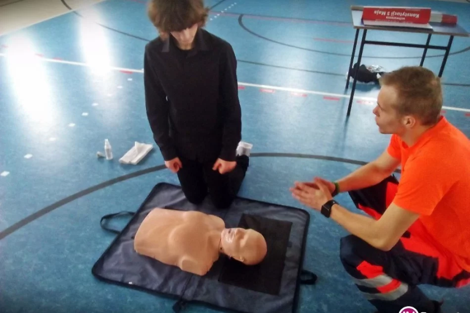 'Strzelcy' z wizytą w szkołach - zdjęcie 4